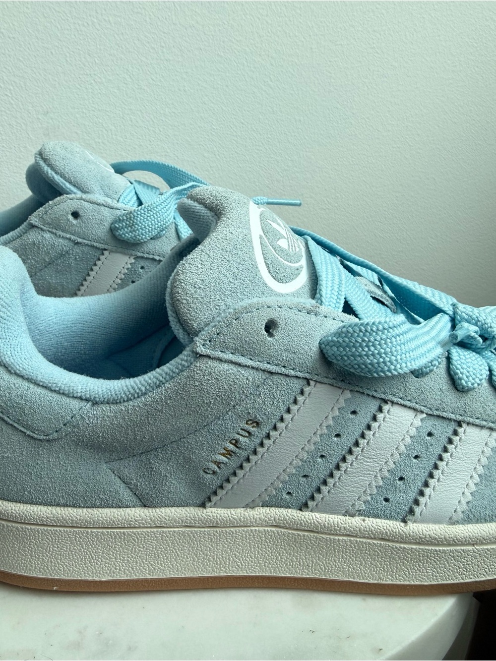 Adidas Campus: Light Blue Suede Sneakers NWOT - Picture 2 of 6